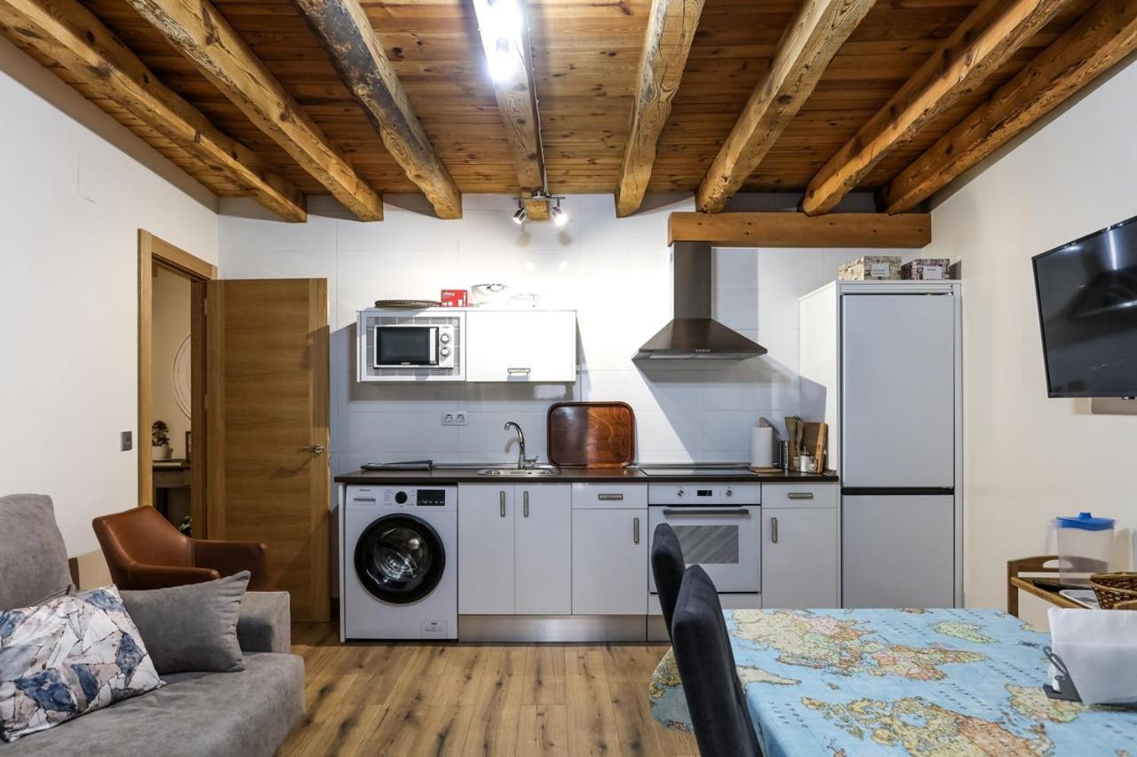 Apartamentos Turisticos Ribera Natura San Martin de Rubiales Екстер'єр фото
