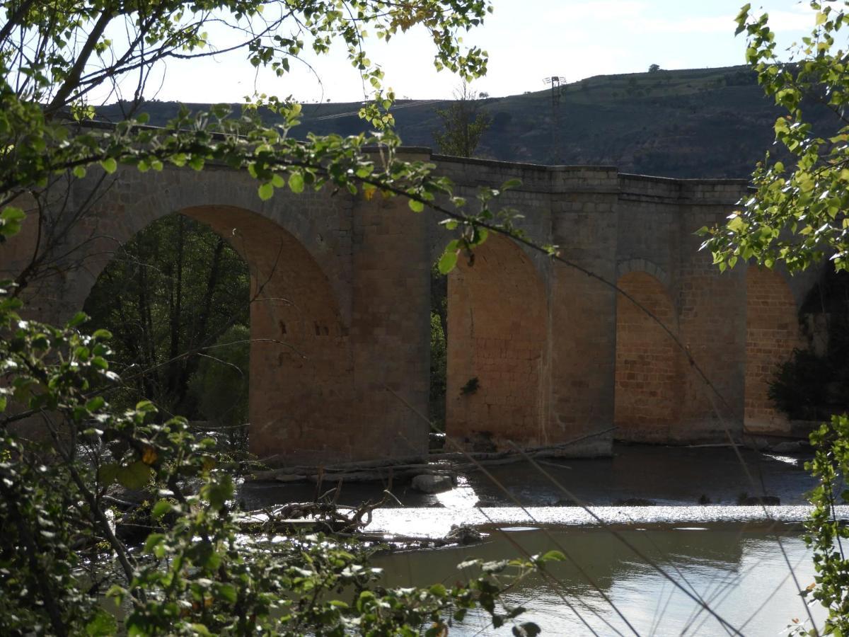 Apartamentos Turisticos Ribera Natura San Martin de Rubiales Екстер'єр фото