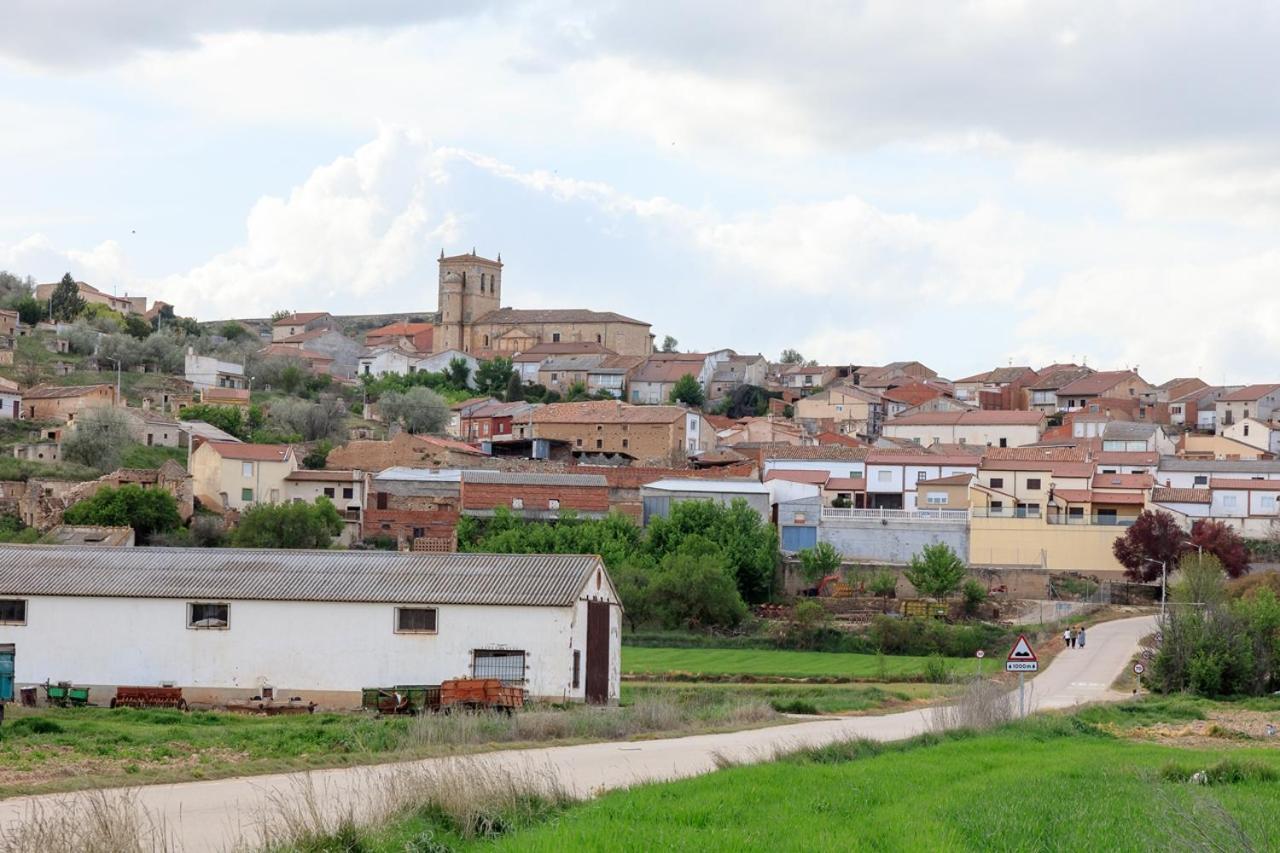 Apartamentos Turisticos Ribera Natura San Martin de Rubiales Екстер'єр фото