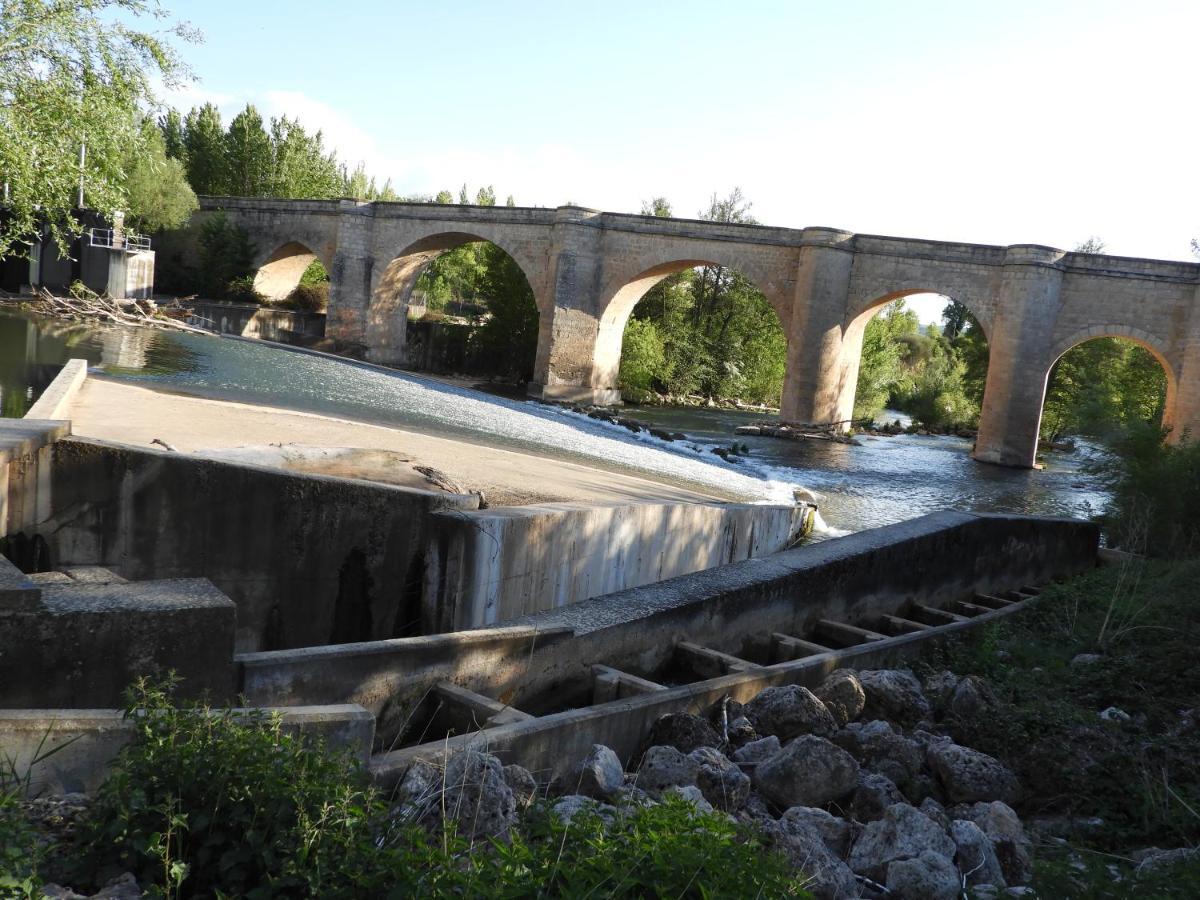 Apartamentos Turisticos Ribera Natura San Martin de Rubiales Екстер'єр фото